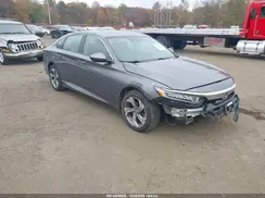 1HGCV1F49JA169526 2018 HONDA ACCORD