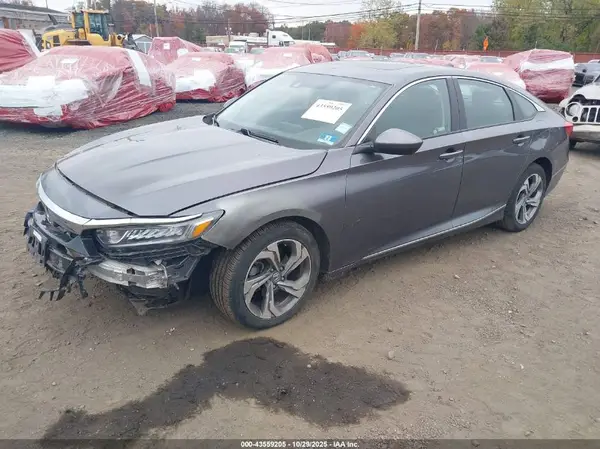 1HGCV1F49JA169526 2018 HONDA ACCORD - Image 2