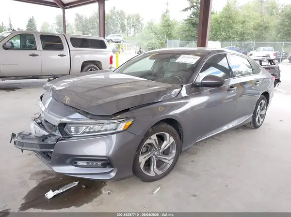 1HGCV1F49JA181725 2018 HONDA ACCORD - Image 2