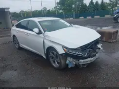 1HGCV1F49JA198220 2018 HONDA ACCORD
