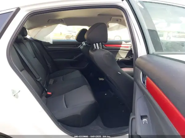 1HGCV1F49JA205585 2018 HONDA ACCORD - Image 8