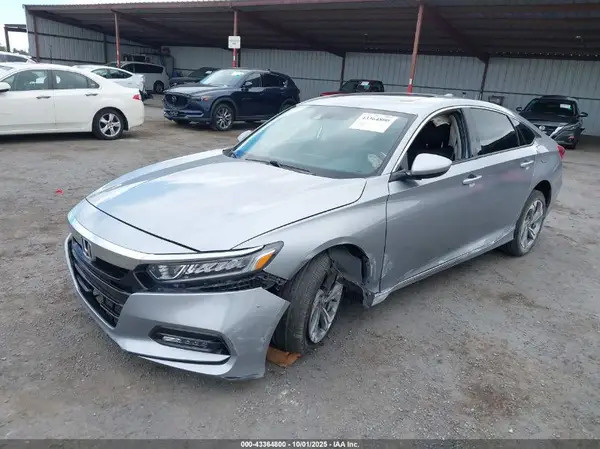 1HGCV1F49JA257847 2018 HONDA ACCORD - Image 2