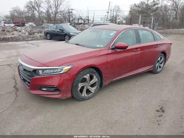 1HGCV1F49JA268511 2018 HONDA ACCORD - Image 2