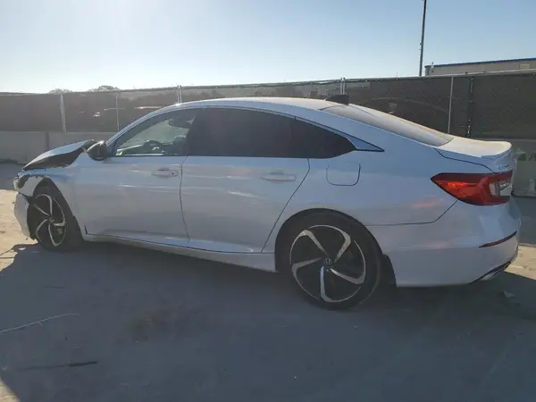 1HGCV1F49MA085047 2021 HONDA ACCORD - Image 2
