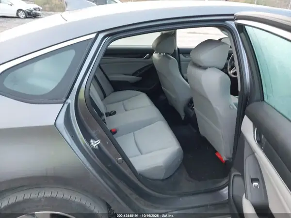 1HGCV1F4XJA004939 2018 HONDA ACCORD - Image 8