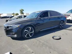 1HGCV1F4XJA013575 2018 HONDA ACCORD