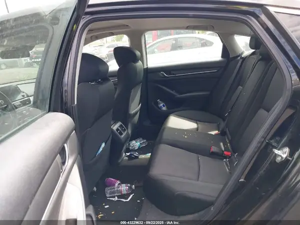 1HGCV1F4XJA013625 2018 HONDA ACCORD - Image 8
