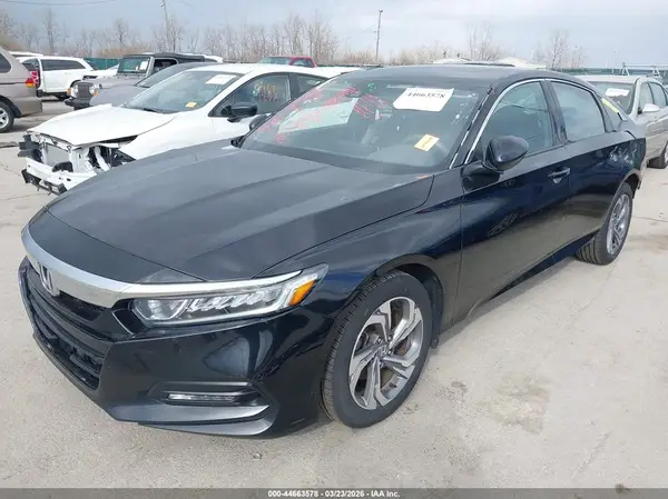 1HGCV1F4XJA015942 2018 HONDA ACCORD - Image 2