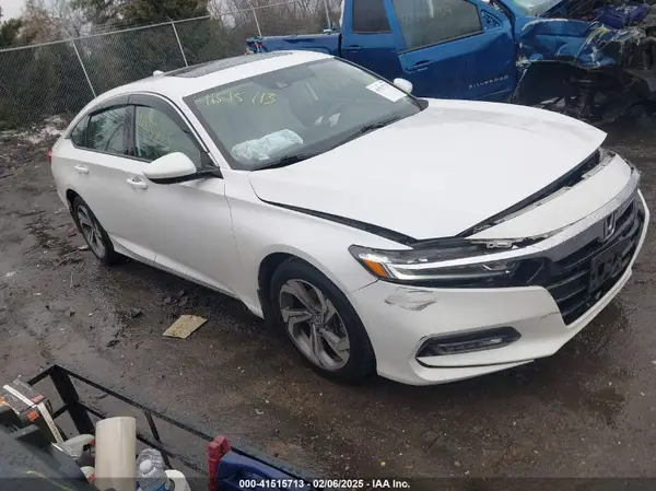 1HGCV1F4XJA032479 2018 HONDA ACCORD - Image 1