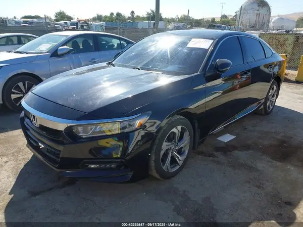 1HGCV1F4XJA034541 2018 HONDA ACCORD - Image 2