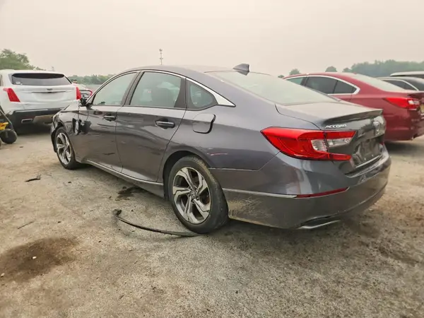 1HGCV1F4XJA054031 2018 HONDA ACCORD - Image 2