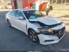 1HGCV1F4XJA063294 2018 HONDA ACCORD