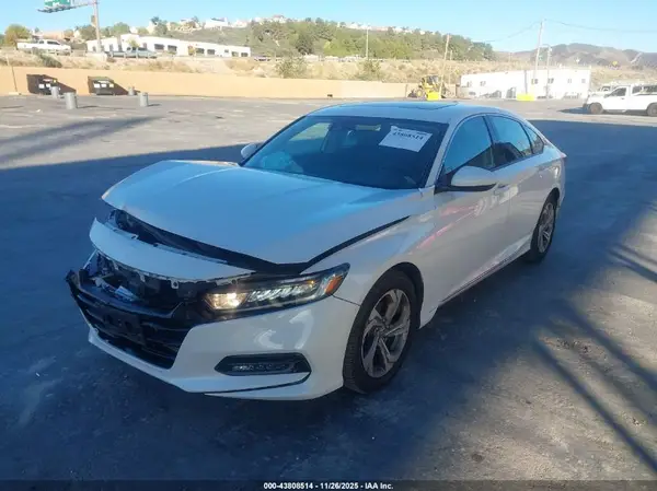 1HGCV1F4XJA063294 2018 HONDA ACCORD - Image 2