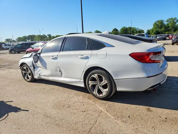 1HGCV1F4XJA065160 2018 HONDA ACCORD - Image 2