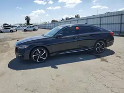 1HGCV1F4XJA065935 2018 HONDA ACCORD