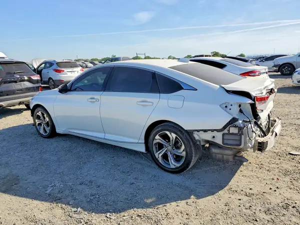 1HGCV1F4XJA104927 2018 HONDA ACCORD - Image 2