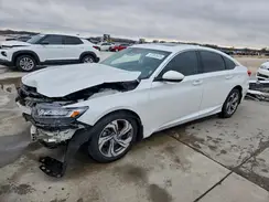 1HGCV1F4XJA138267 2018 HONDA ACCORD