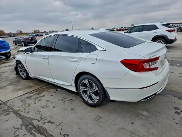 1HGCV1F4XJA138267 2018 HONDA ACCORD - Image 2