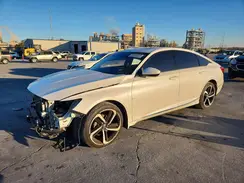 1HGCV1F4XJA145574 2018 HONDA ACCORD