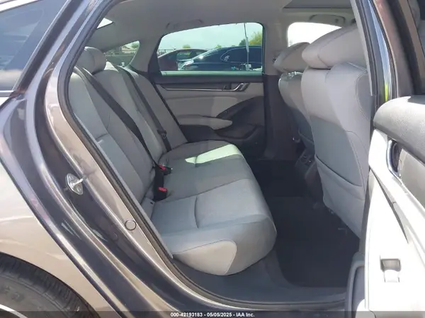 1HGCV1F4XJA181409 2018 HONDA ACCORD - Image 8