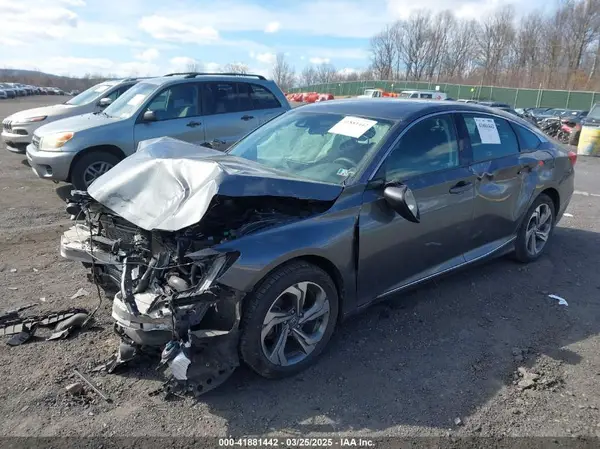 1HGCV1F4XJA216692 2018 HONDA ACCORD - Image 2