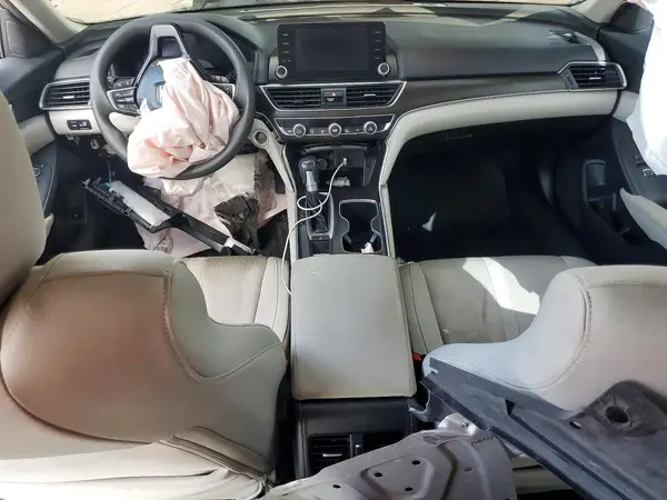 1HGCV1F4XJA219740 2018 HONDA ACCORD - Image 8