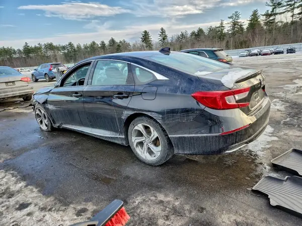 1HGCV1F4XJA225473 2018 HONDA ACCORD - Image 2