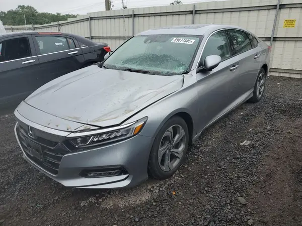 1HGCV1F4XJA268095 2018 HONDA ACCORD - Image 1