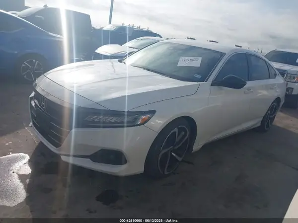 1HGCV1F4XMA112403 2021 HONDA ACCORD - Image 2
