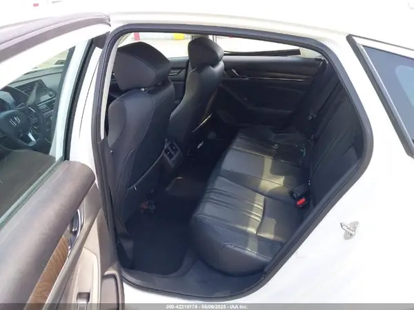 1HGCV1F50JA000357 2018 HONDA ACCORD - Image 8