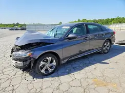 1HGCV1F50JA010533 2018 HONDA ACCORD