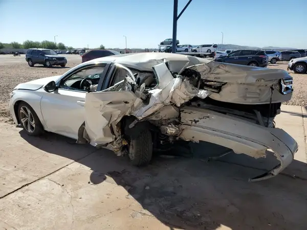 1HGCV1F50JA030717 2018 HONDA ACCORD - Image 2