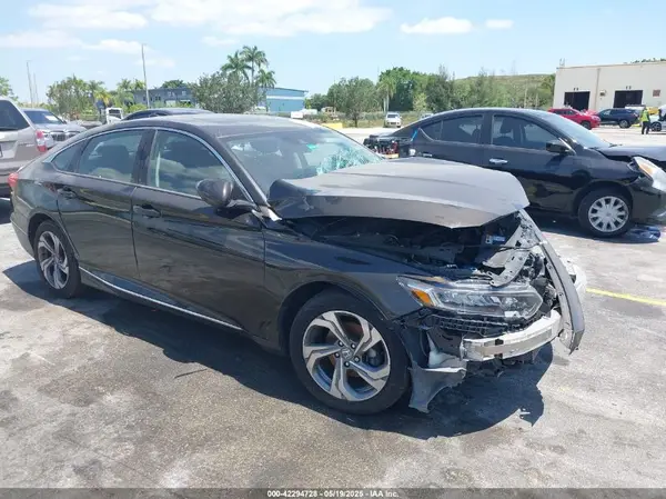 1HGCV1F50JA033732 2018 HONDA ACCORD - Image 1