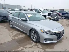 1HGCV1F50JA037036 2018 HONDA ACCORD