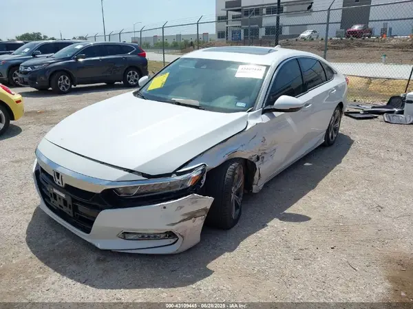 1HGCV1F50JA040096 2018 HONDA ACCORD - Image 2