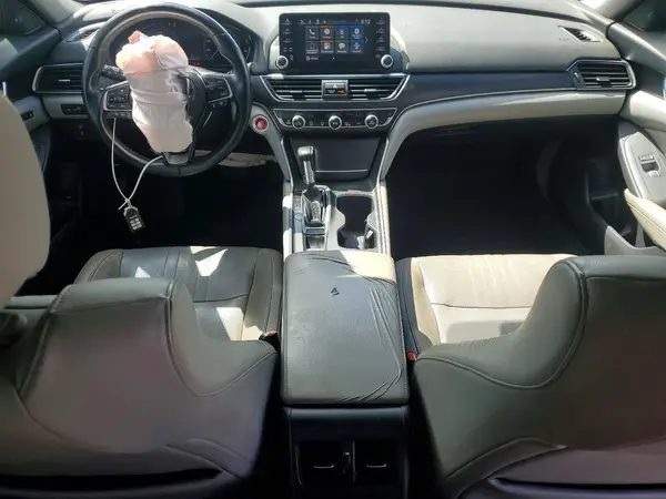 1HGCV1F50JA080517 2018 HONDA ACCORD - Image 8