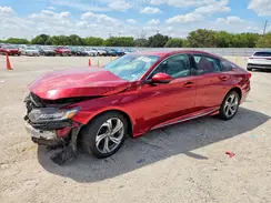 1HGCV1F50JA083112 2018 HONDA ACCORD