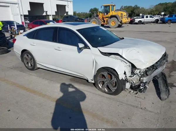 1HGCV1F50JA095096 2018 HONDA ACCORD - Image 1