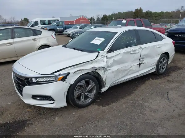 1HGCV1F50JA109899 2018 HONDA ACCORD - Image 2
