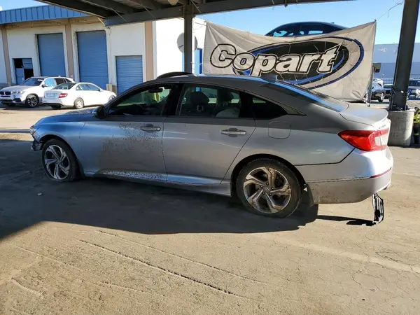 1HGCV1F50JA117534 2018 HONDA ACCORD - Image 2