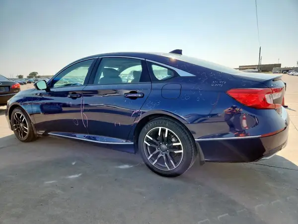 1HGCV1F50JA134608 2018 HONDA ACCORD - Image 2
