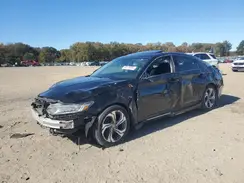 1HGCV1F50JA135614 2018 HONDA ACCORD