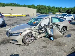 1HGCV1F50JA143597 2018 HONDA ACCORD