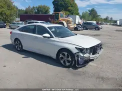 1HGCV1F50JA803380 2018 HONDA ACCORD