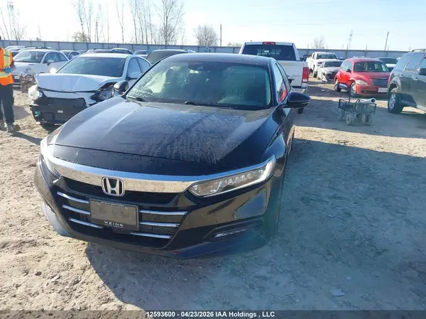1HGCV1F50JA810040 2018 HONDA ACCORD - Image 2