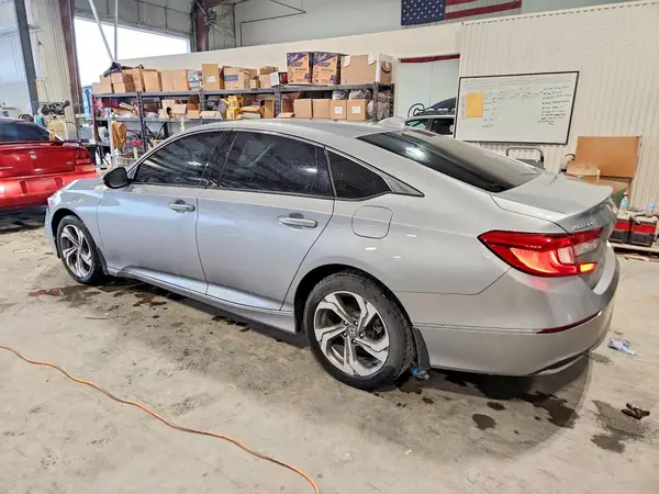 1HGCV1F50KA049852 2019 HONDA ACCORD - Image 2