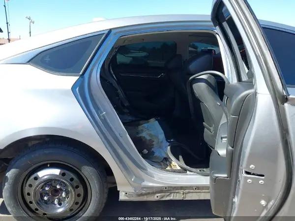 1HGCV1F50MA067772 2021 HONDA ACCORD - Image 8