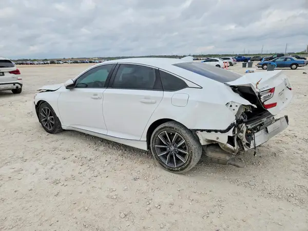 1HGCV1F50NA003345 2022 HONDA ACCORD - Image 2