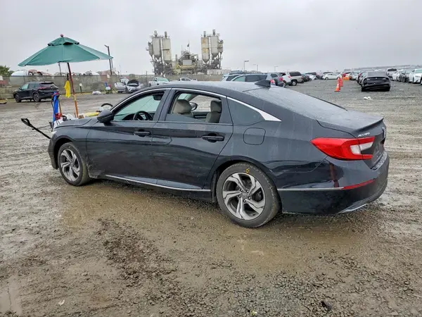 1HGCV1F51JA040009 2018 HONDA ACCORD - Image 2