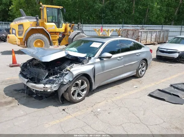 1HGCV1F51JA076041 2018 HONDA ACCORD - Image 2